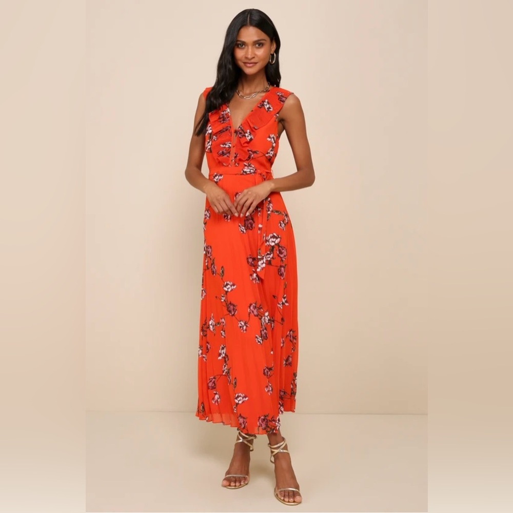Lulu’s Loved By You Red Orange Floral Pleated Chiffon Maxi